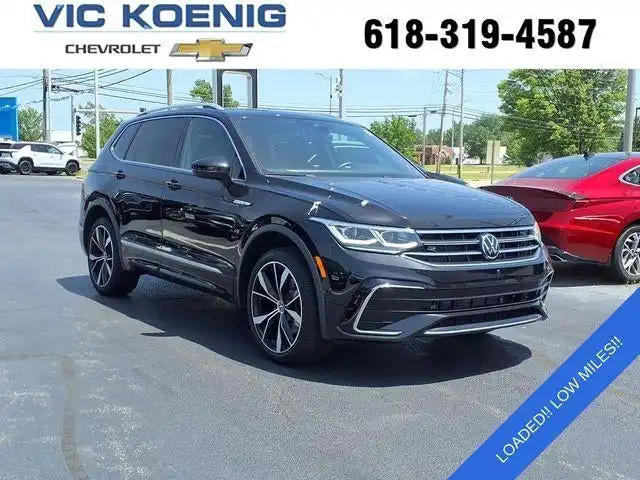 2023 Volkswagen Tiguan 2.0T SEL R-Line 4Motion's photo