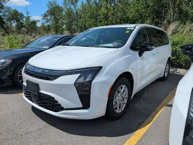2027 Chrysler Pacifica Select's photo
