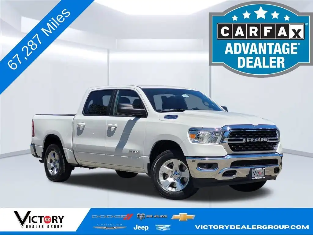 2022 RAM 1500 Big Horn/Lone Star 4x4 Crew Cab 5'7's photo