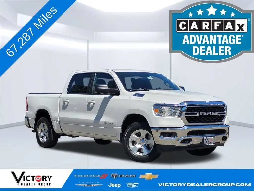 2022 RAM 1500 Big Horn/Lone Star 4x4 Crew Cab 5'7's photo