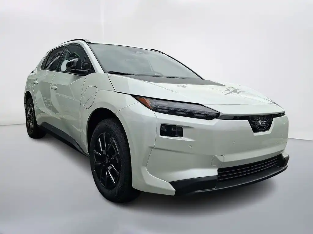 2026 Subaru Solterra Premium's photo