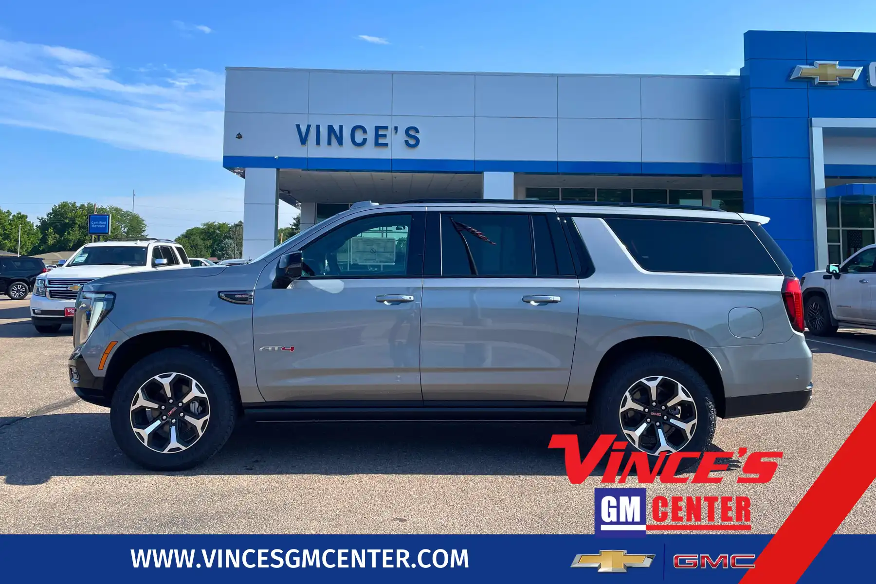 2026 GMC Yukon 4WD AT4's photo
