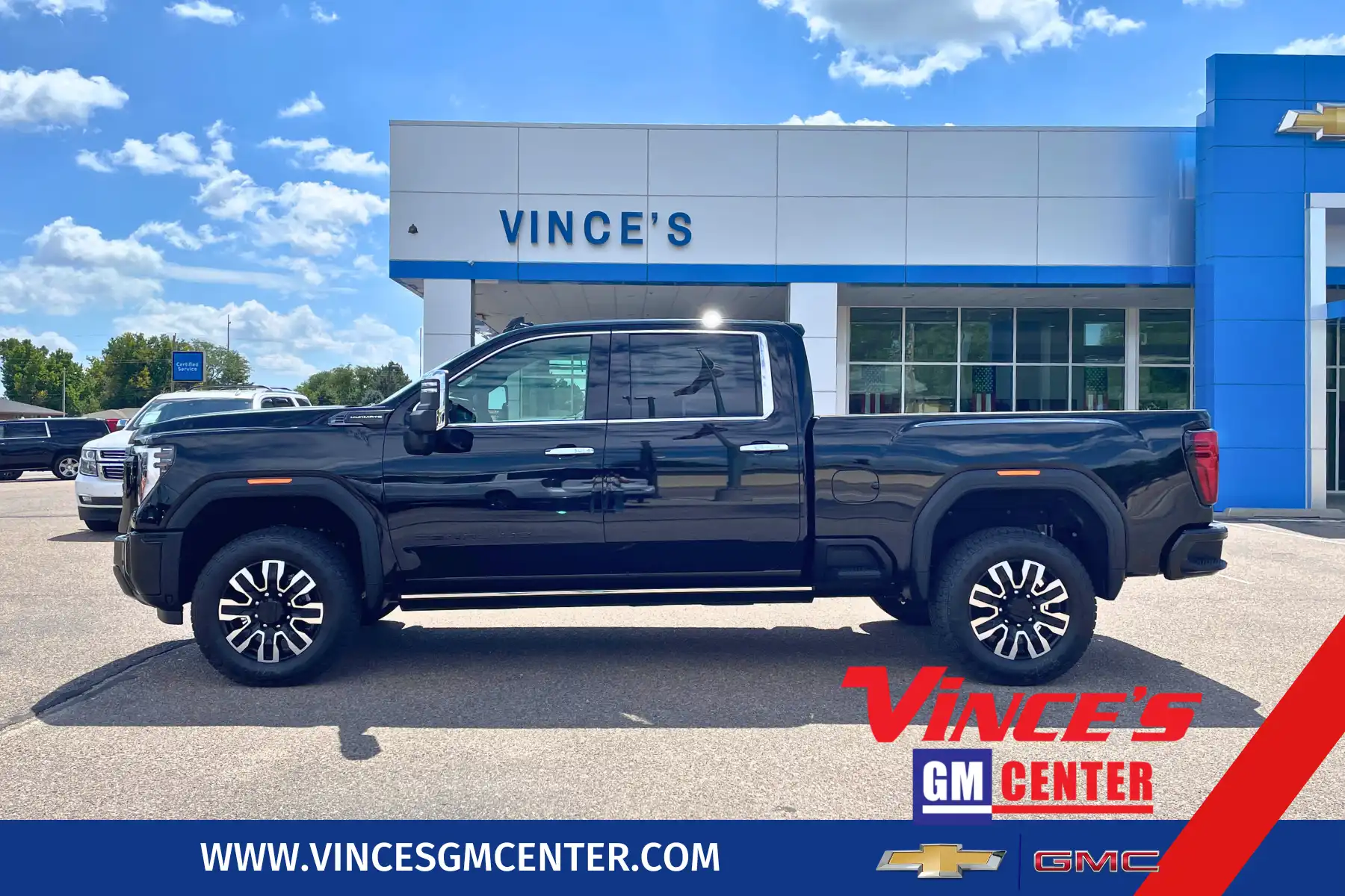 2026 GMC Sierra Denali Ultimate 4WD Crew Cab Standard Box's photo