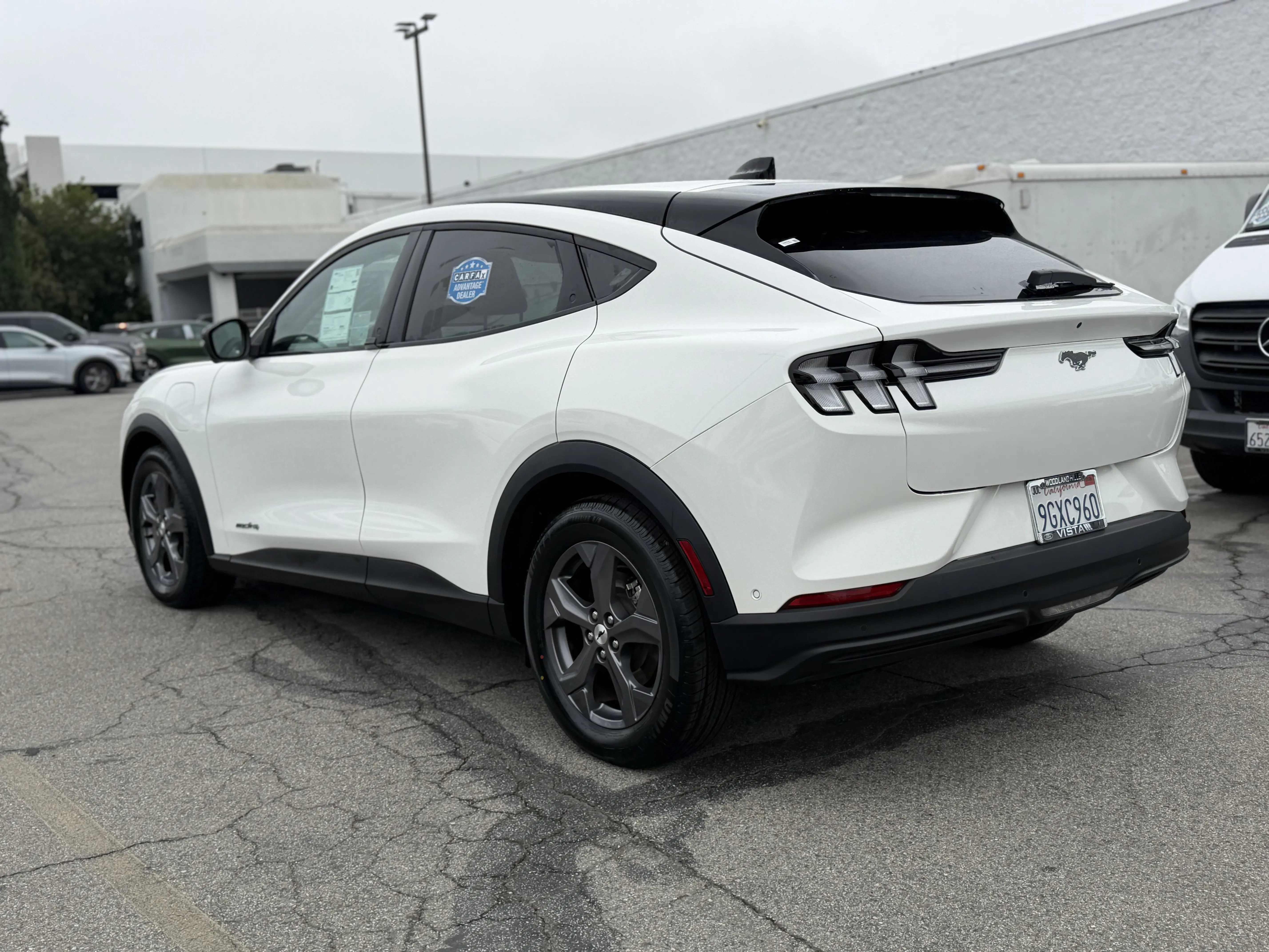 2023 Ford Mustang-Mach-e Select photo 5