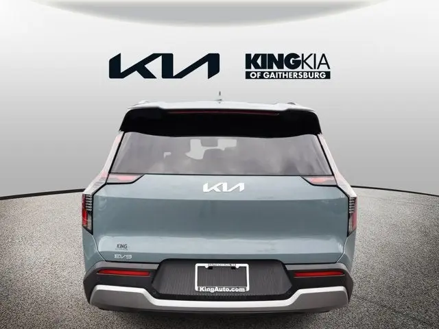 2024 Kia EV9 Wind AWD photo 4