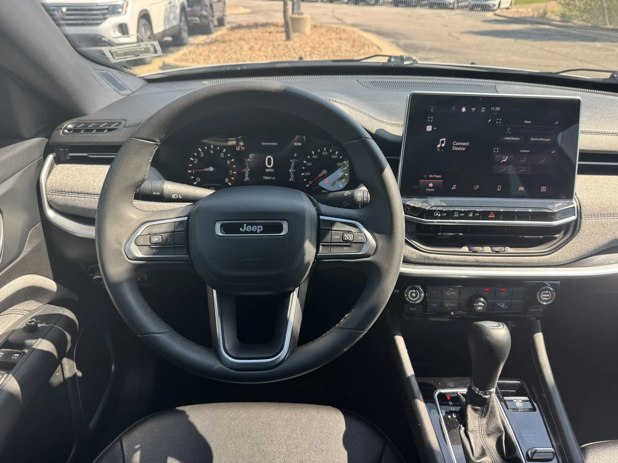 2024 Jeep Compass Latitude 4WD photo 4