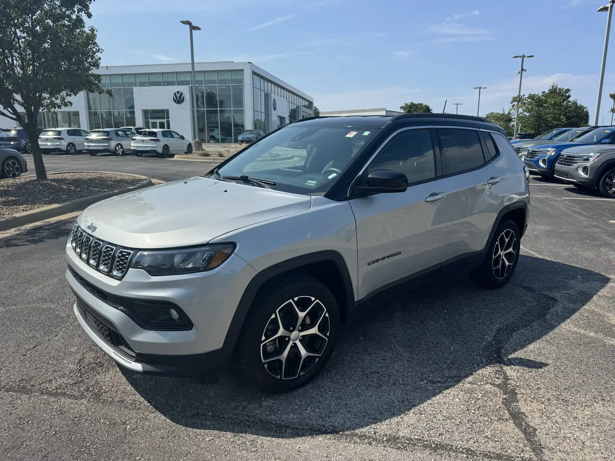 2024 Jeep Compass Limited 4WD's photo