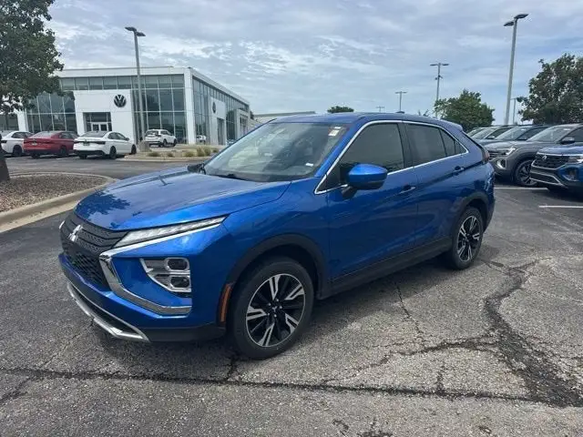 2024 Mitsubishi Eclipse Cross SE S-AWC photo 1