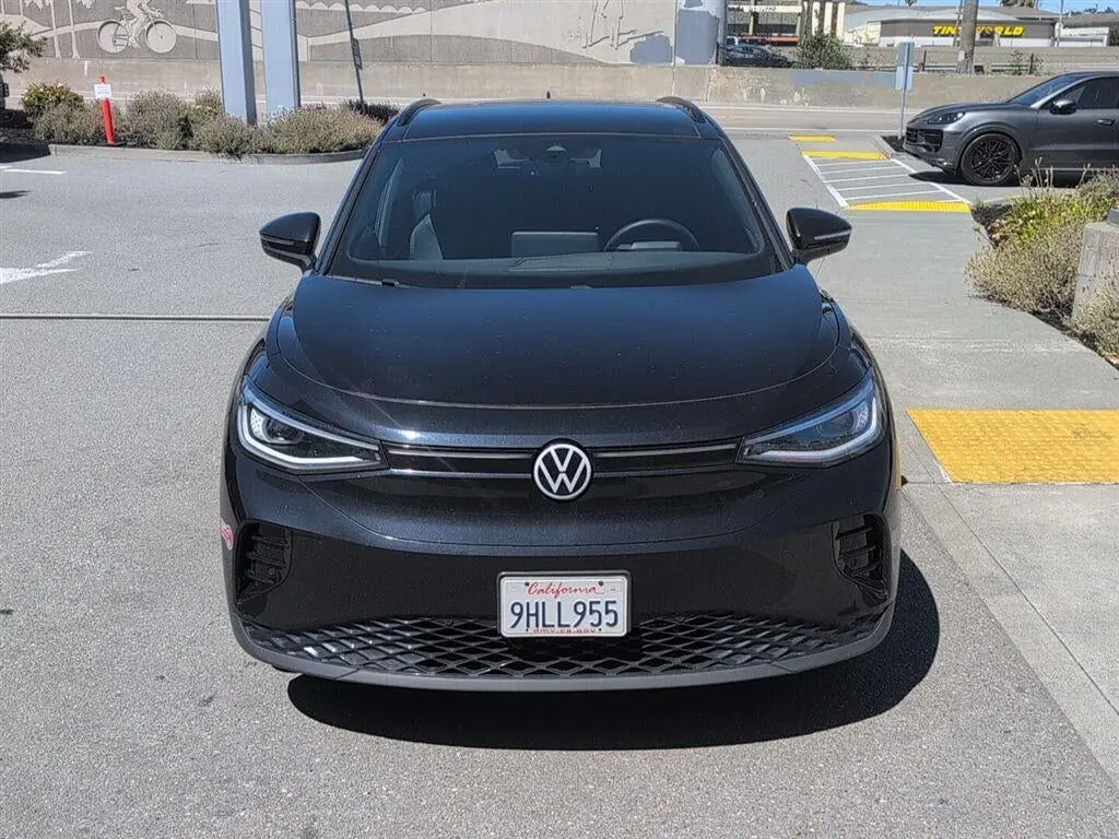2023 Volkswagen ID.4 S photo 3