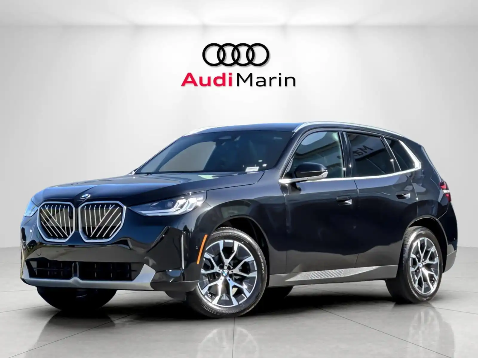 2025 BMW X3 30 XDRIVE's photo
