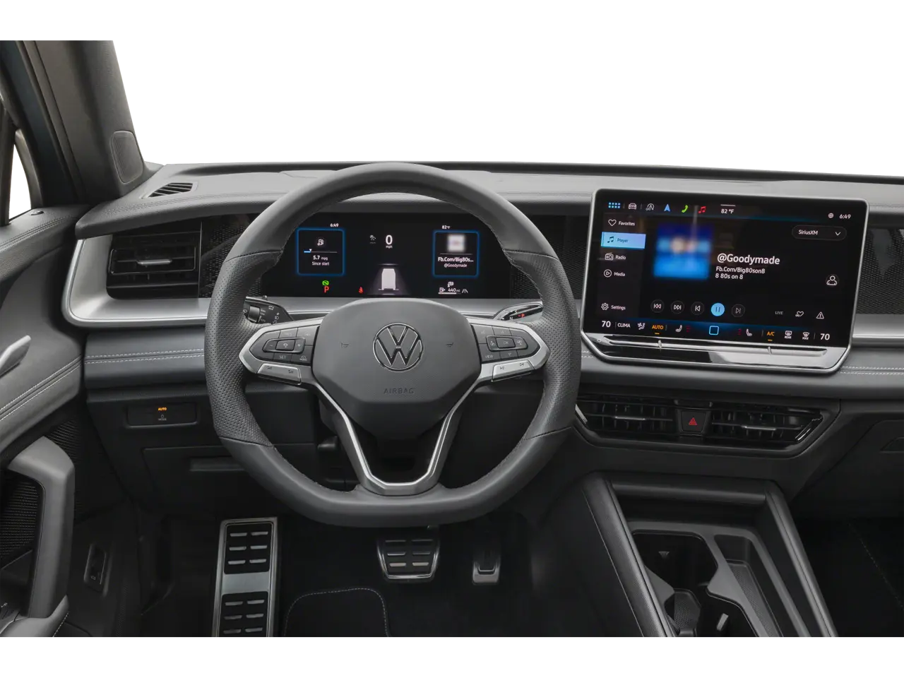 2026 Volkswagen Tiguan 2.0T SE R-Line Black photo 4