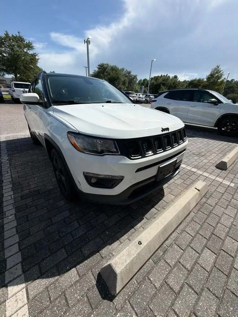 2021 Jeep Compass Altitude's photo