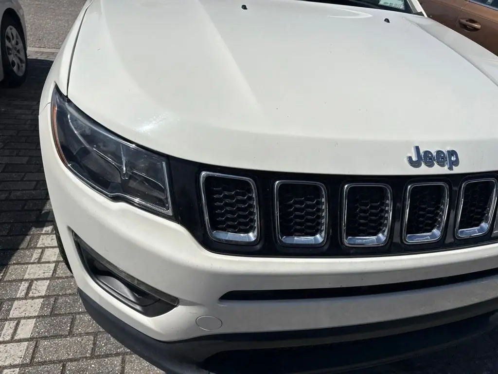 2019 Jeep Compass Sun & Wheel photo 4