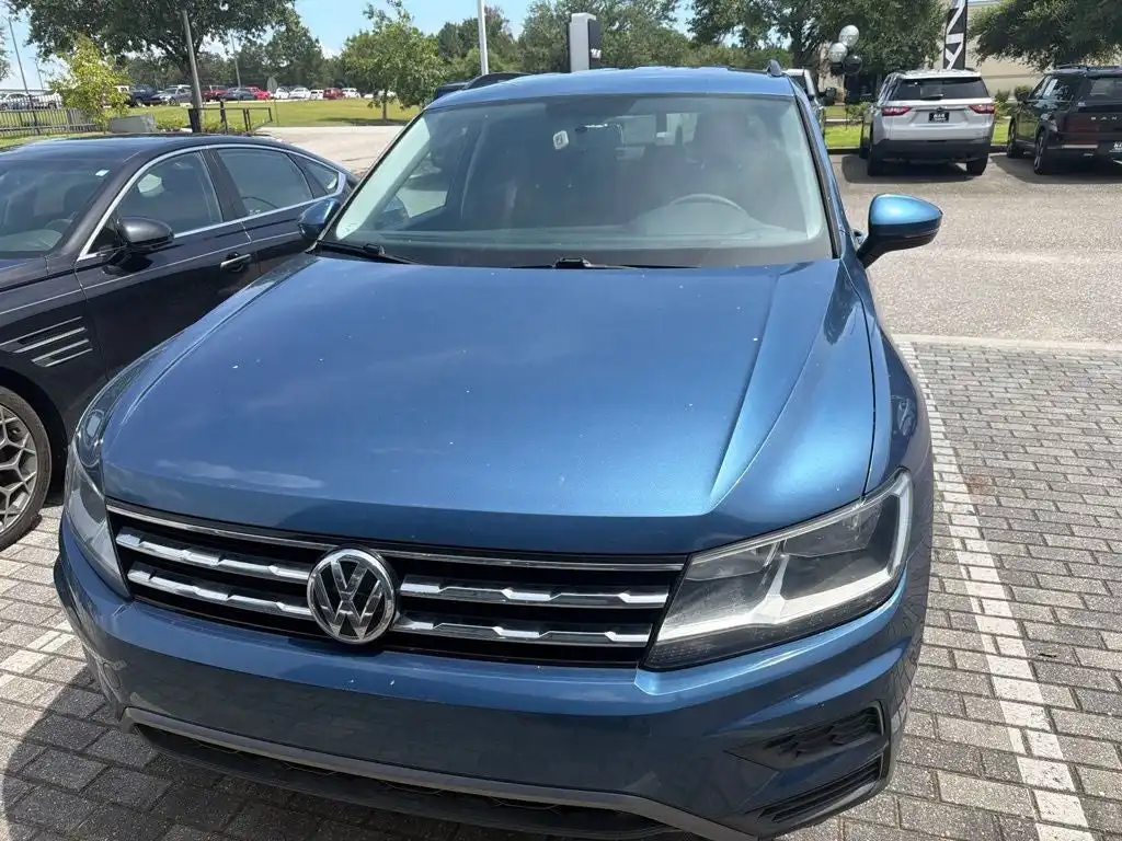 2018 Volkswagen Tiguan 2.0T S's photo