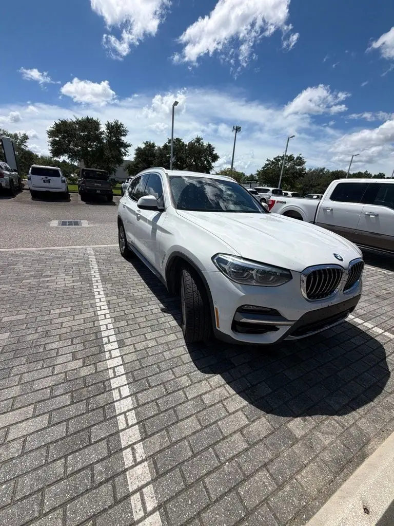 2020 BMW X3 xDrive30i photo 3