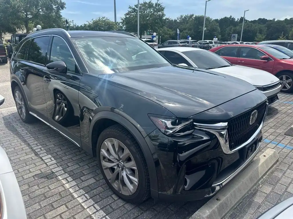 2024 Mazda CX-90 Turbo Premium Package's photo
