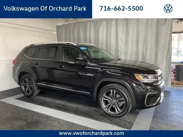 2022 Volkswagen Atlas 3.6L SEL R-Line 4MOTION's photo