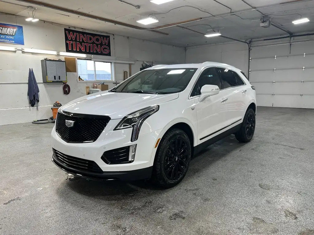 2026 Cadillac XT5 AWD Luxury's photo