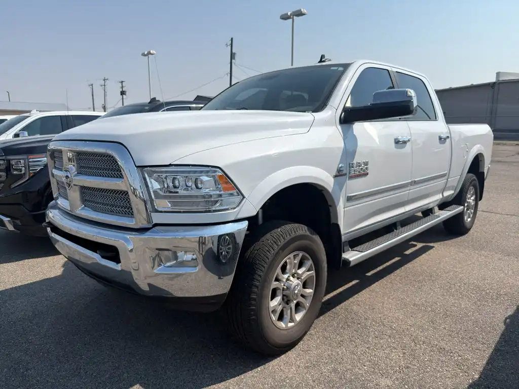 2015 RAM 2500 Limited 4X4 Crew Cab SWB's photo