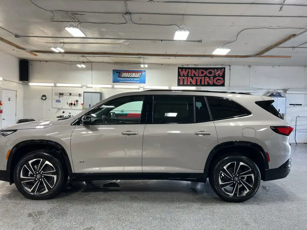 2027 Buick Enclave Sport Touring AWD's photo