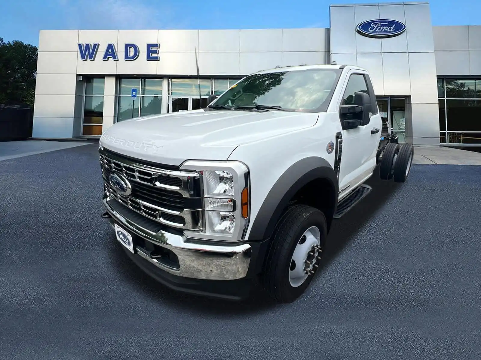 2024 Ford F-450 XLT Regular Cab 169-In DRW's photo