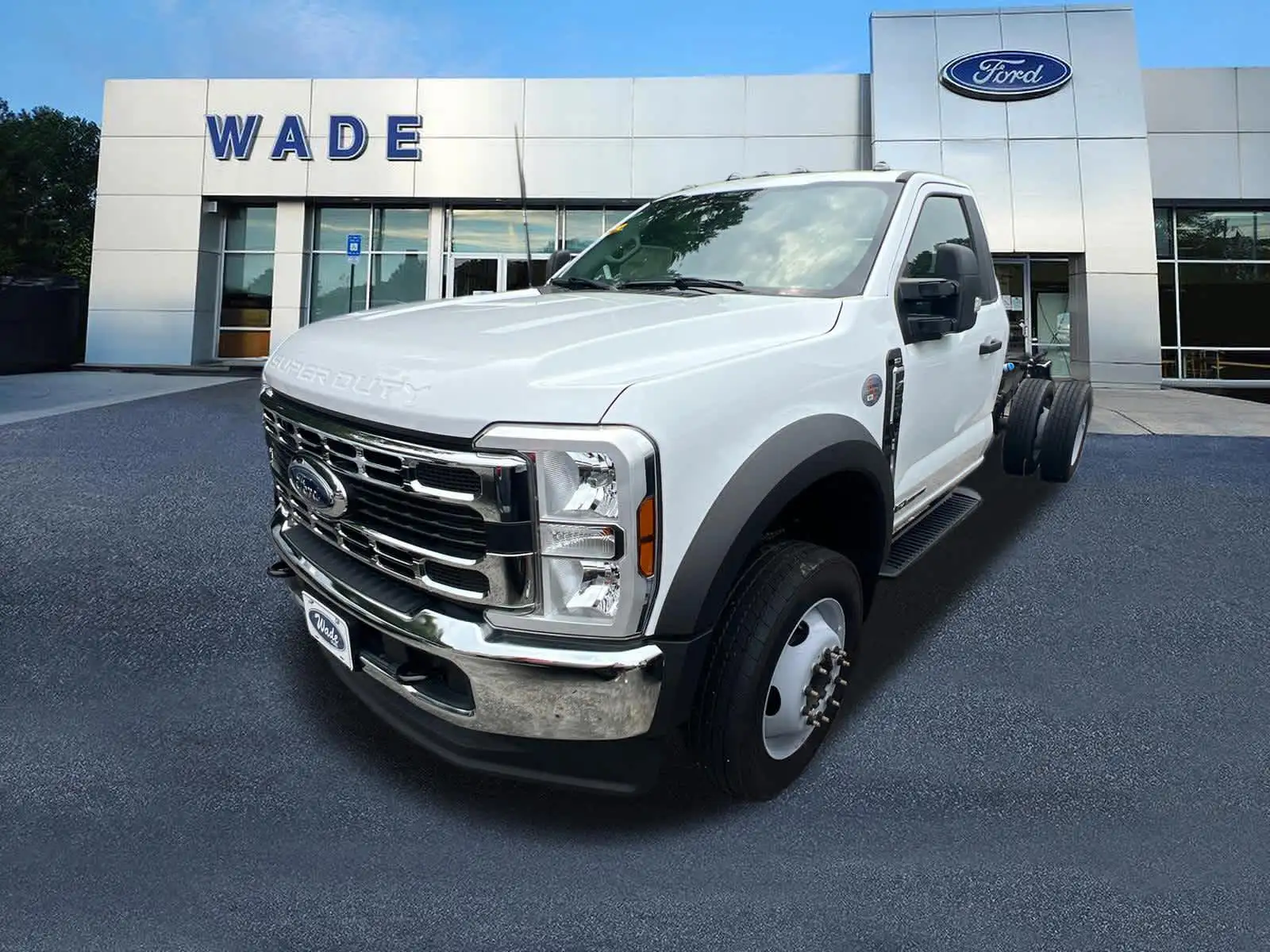 2024 Ford F-450 XLT Regular Cab 169-In DRW's photo