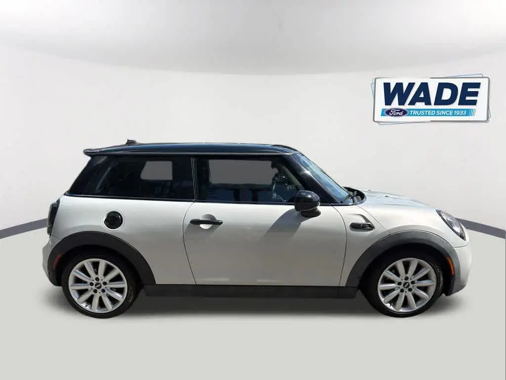 2017 MINI Cooper S photo 4