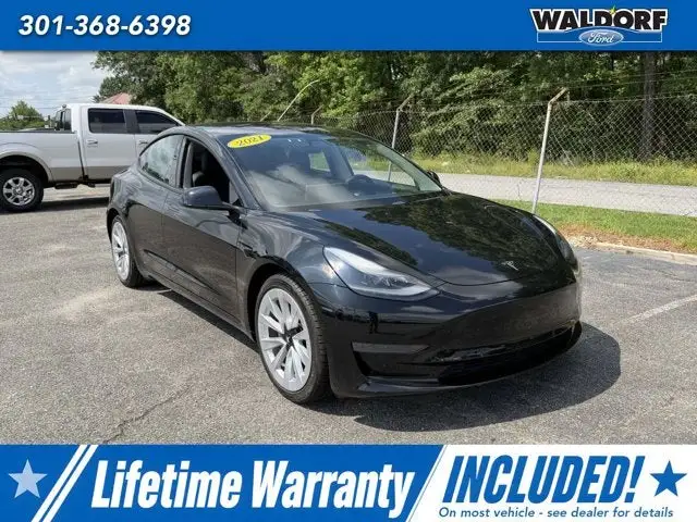 2021 Tesla Model 3 Standard Range Plus photo 1