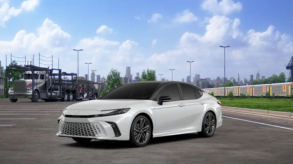 2026 Toyota Camry XSE Hybrid's photo