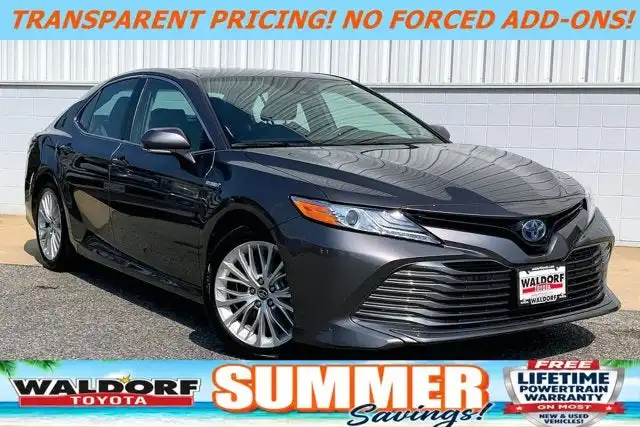 2020 Toyota Camry 2.5 Auto XLE Hybrid's photo