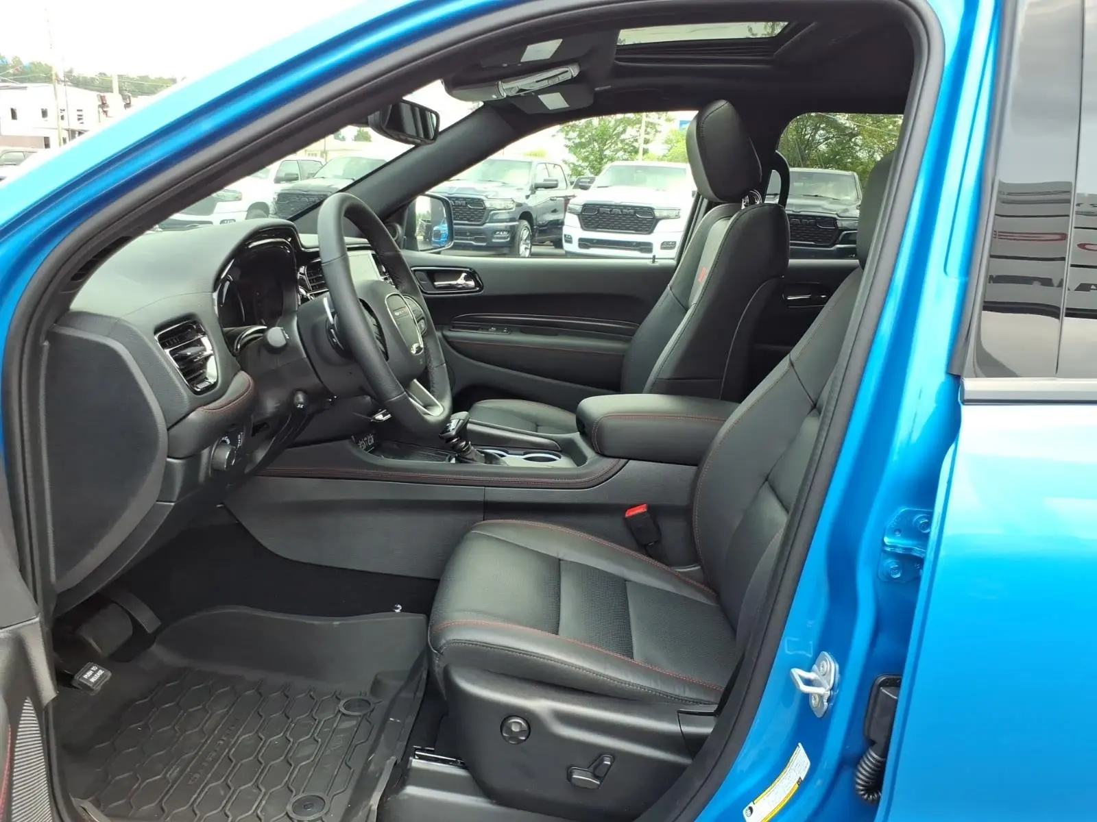 2026 Dodge Durango GT HEMI Plus V8 AWD photo 4