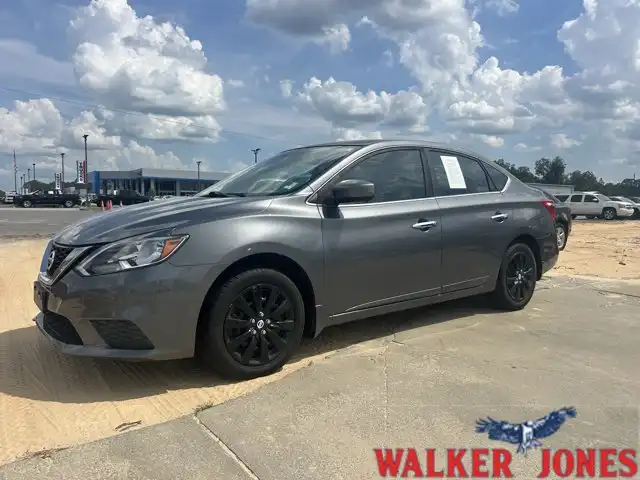 2017 Nissan Sentra SV CVT's photo