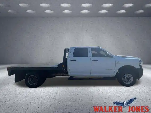 2022 RAM 3500 Tradesman 4X4 Crew Cab DRW's photo
