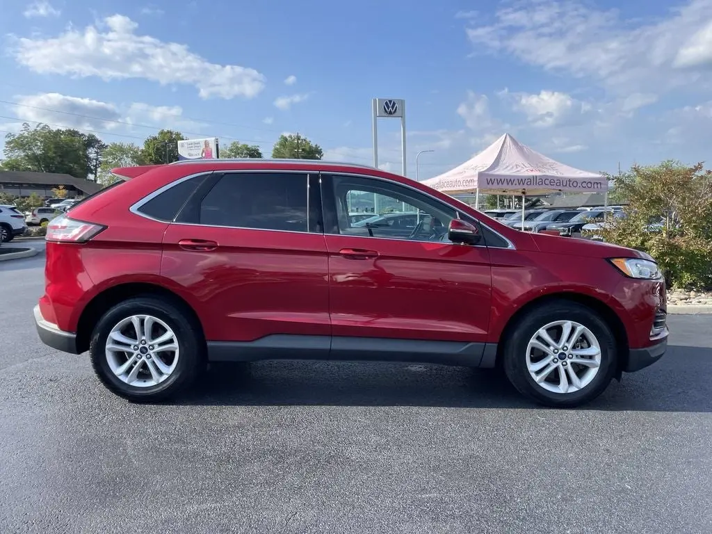2020 Ford Edge SEL AWD photo 4