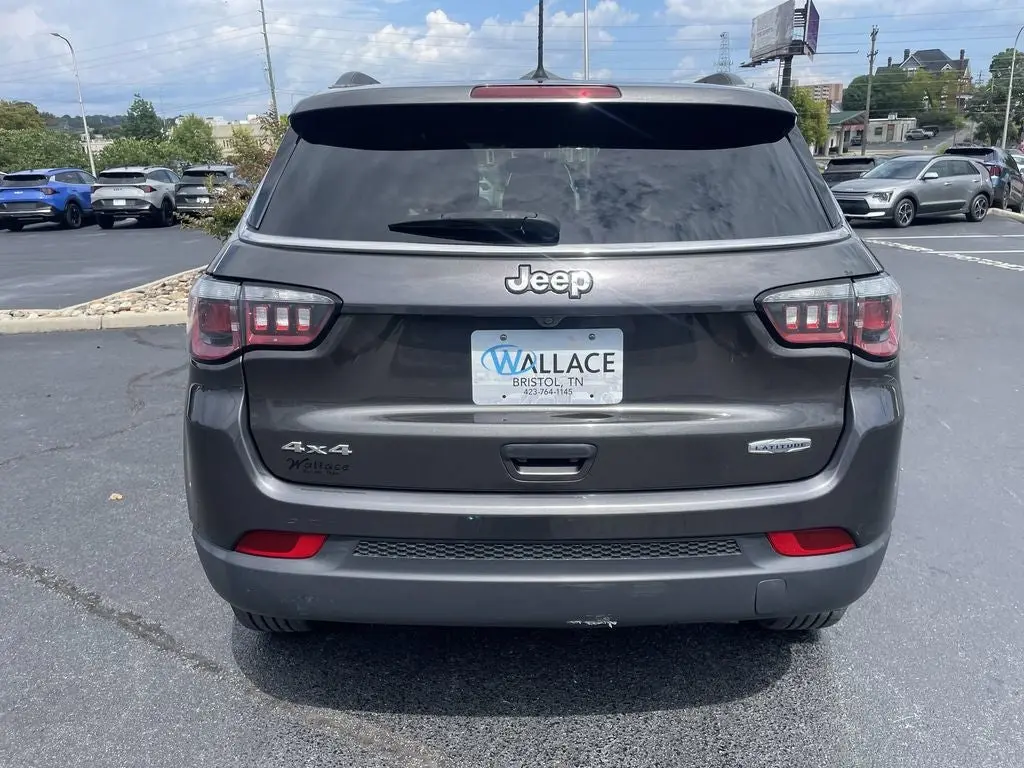 2018 Jeep Compass Latitude 4WD photo 5