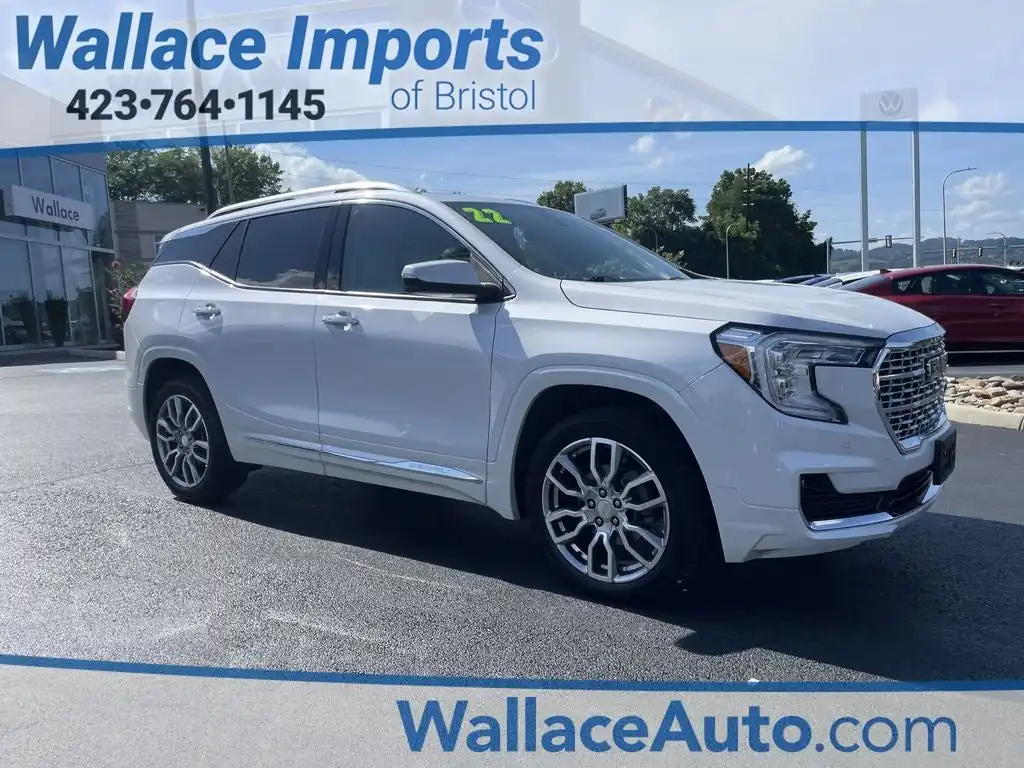 2022 GMC Terrain Denali AWD's photo