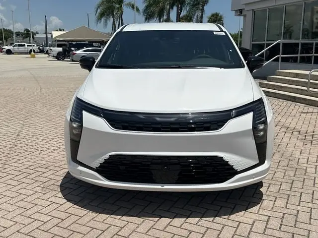2027 Chrysler Pacifica Select photo 4