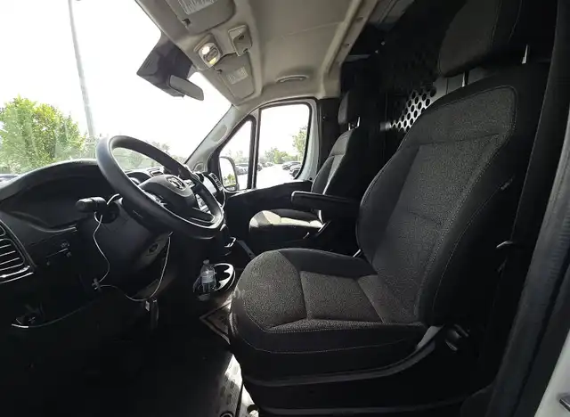 2025 RAM ProMaster 2500 SLT 136" WB Low Roof's photo
