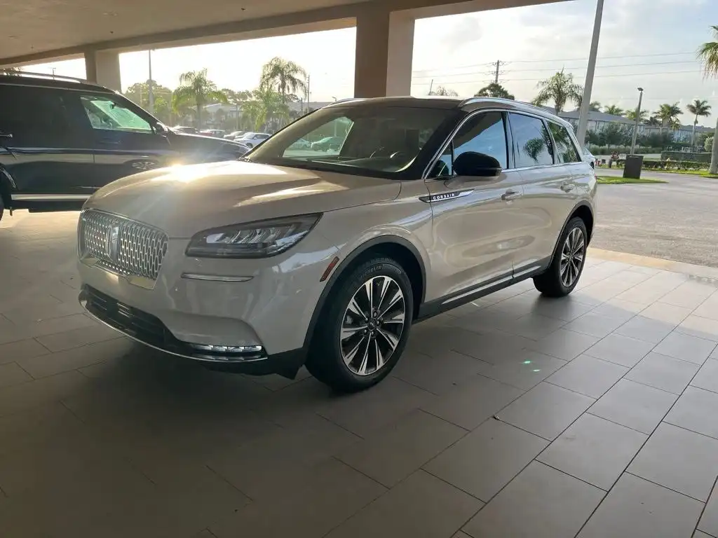 2020 Lincoln Corsair Reserve FWD's photo