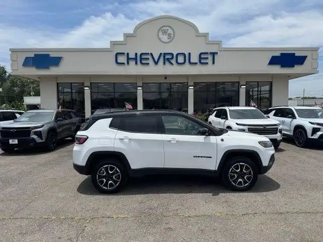 2025 Jeep Compass Trailhawk 4X4's photo