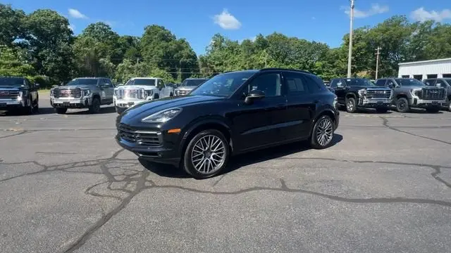 2020 Porsche Cayenne S photo 4