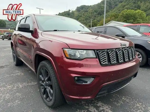 2019 Jeep Grand Cherokee Altitude 4WD's photo