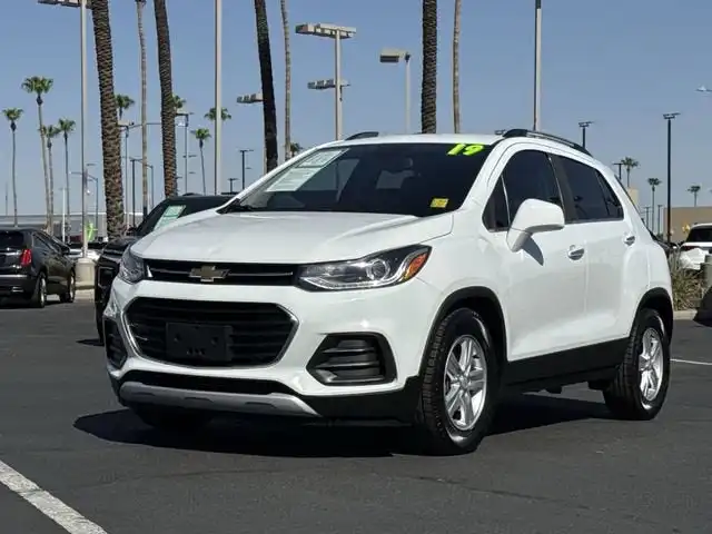 2019 Chevrolet Trax LT's photo
