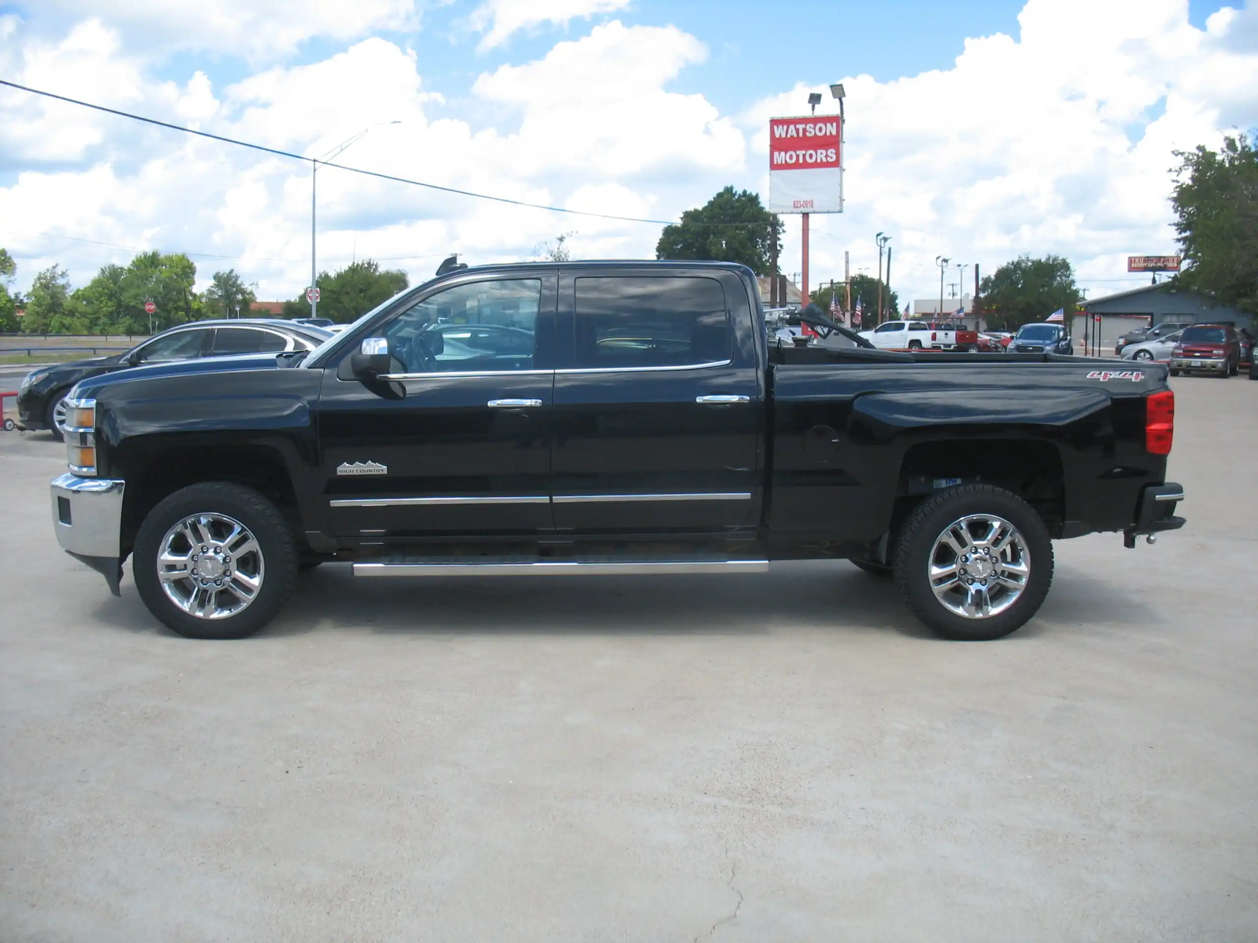 2015 Chevrolet Silverado HD High Country 4WD Crew Cab Standard Box's photo
