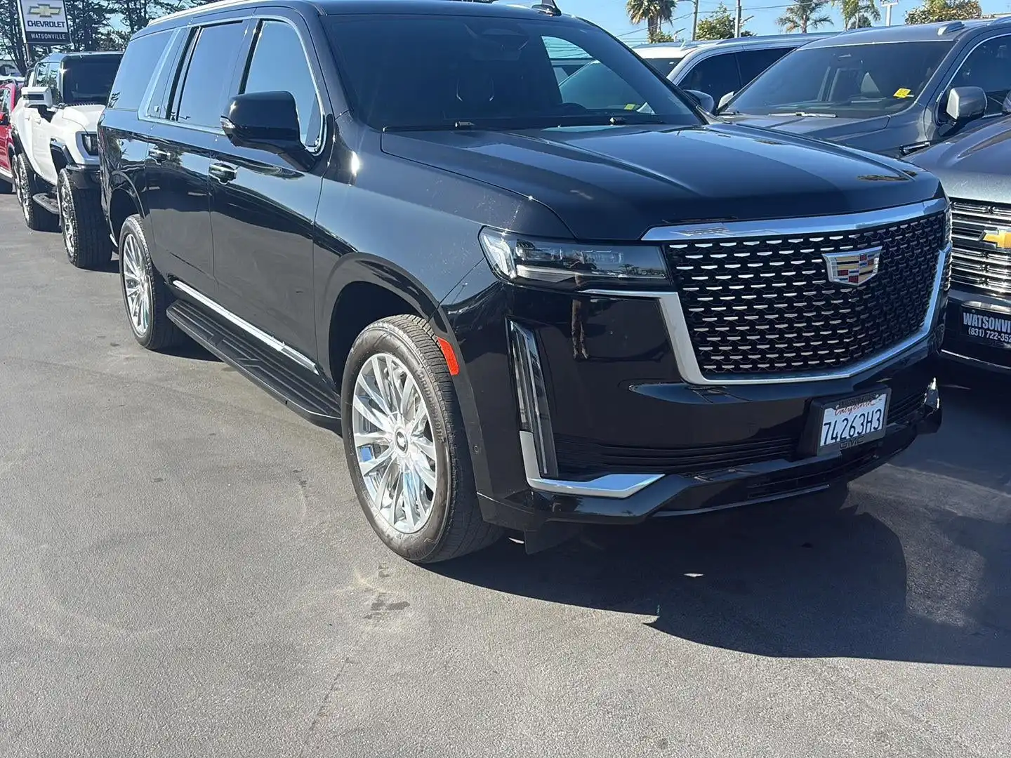 2023 Cadillac Escalade ESV Premium Luxury's photo