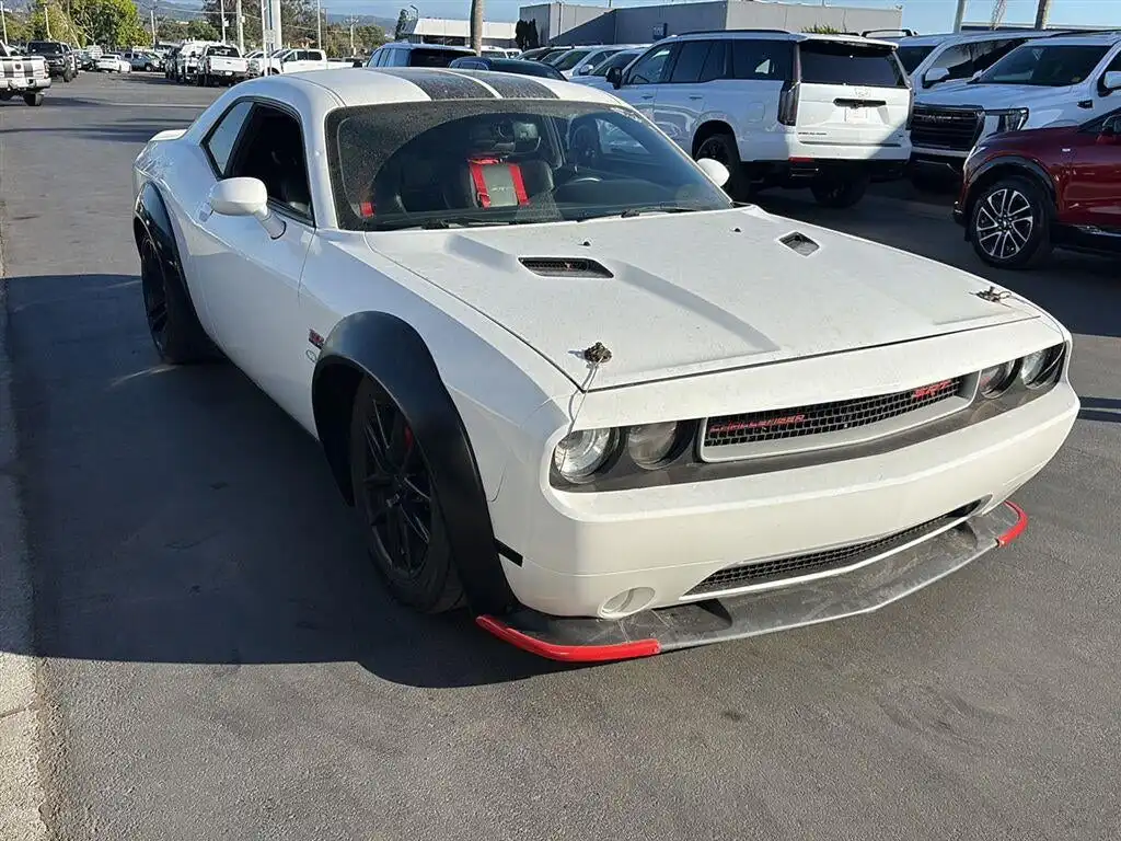 2012 Dodge Challenger SRT8 392's photo
