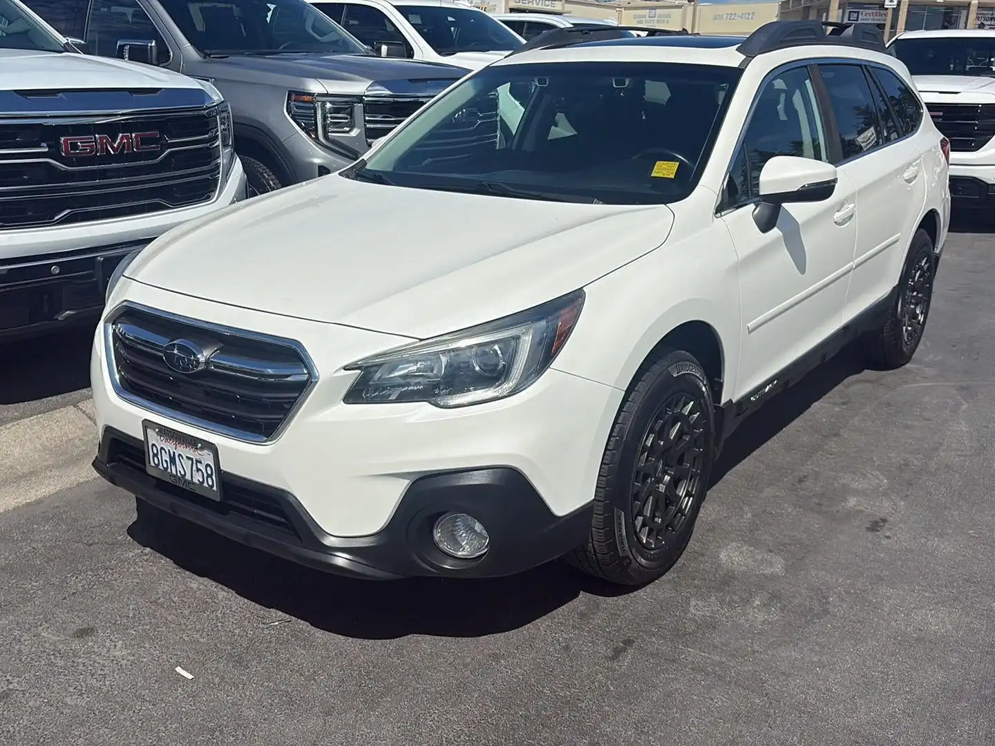 2019 Subaru Outback 2.5i Premium's photo