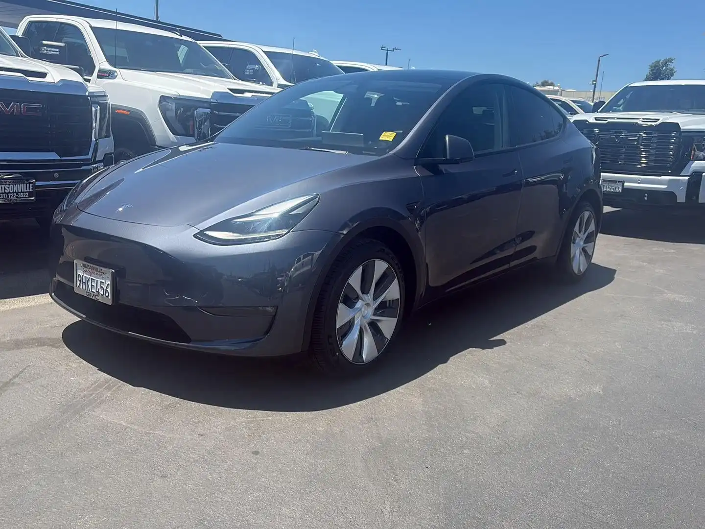 2023 Tesla Model Y Long Range Dual Motor All-Wheel Drive's photo