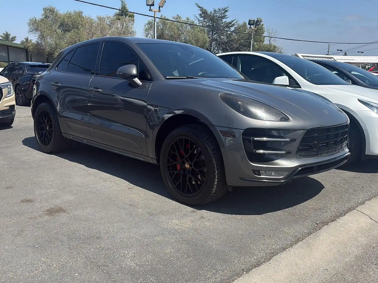 2015 Porsche Macan Turbo's photo