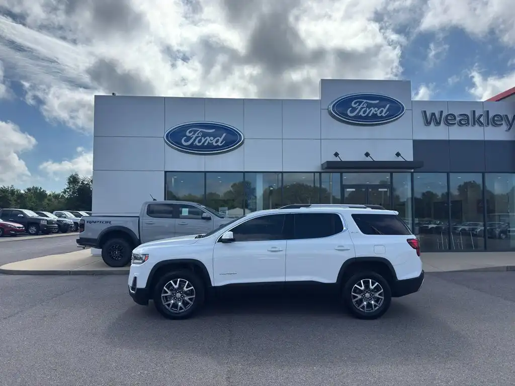 2023 GMC Acadia SLT FWD's photo